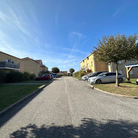 L'Evasion Verte - Parking Prive Langres Zewnętrze zdjęcie